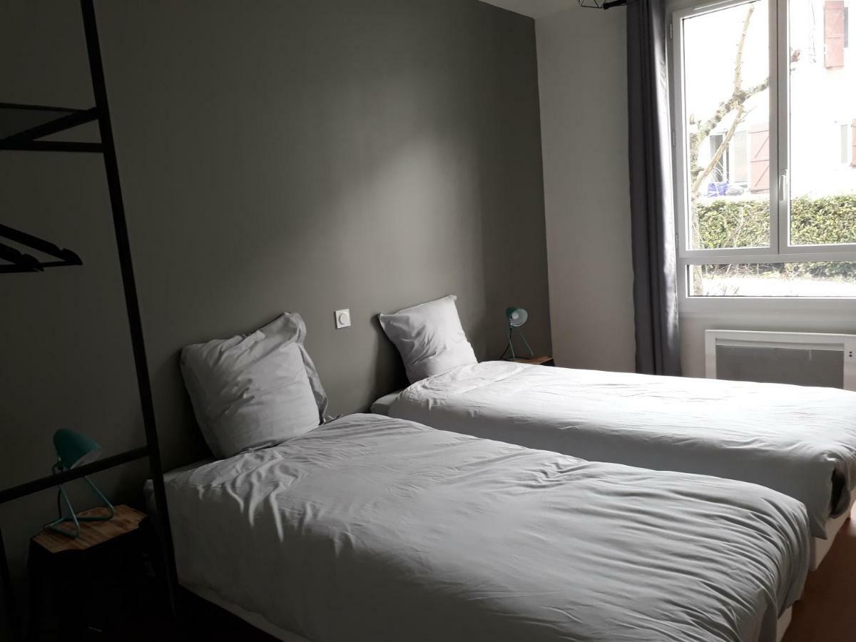 Chalet Du Doumet - Appart Luz Centre - Parking Et Garage Individuel Ferme - Draps Et Serviettes Inclus Люс-Сен-Совёр Экстерьер фото